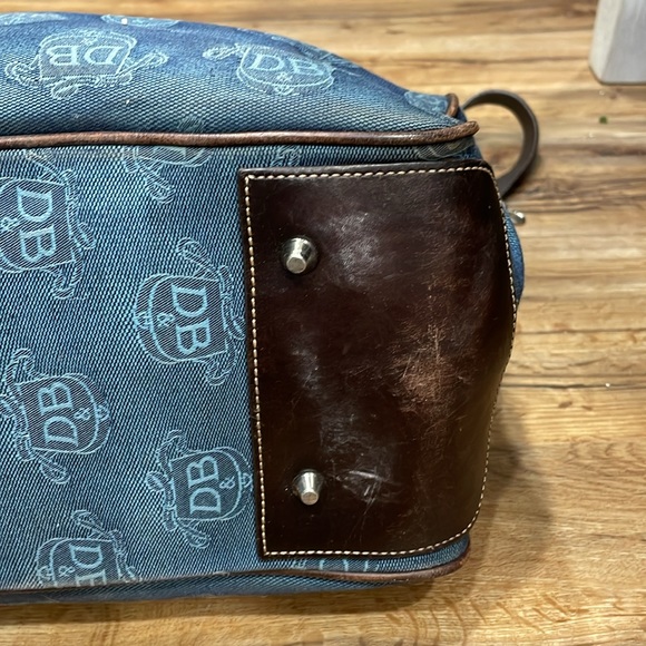 Dooney & Bourke tote - Picture 8 of 15